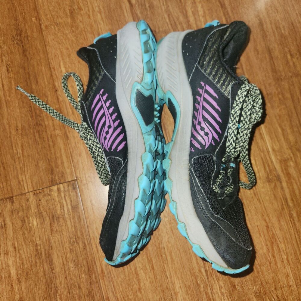 Saucony Womens Excursion TR 15 S10668-30 Black Running Shoes Sneakers Size 9